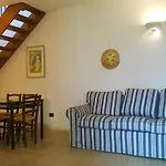 Duplex Con Doppi Servizi Piazza Aurora